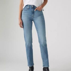 Levi’s 724 HIGH RISE STRAIGHT WOMEN'S JEANS